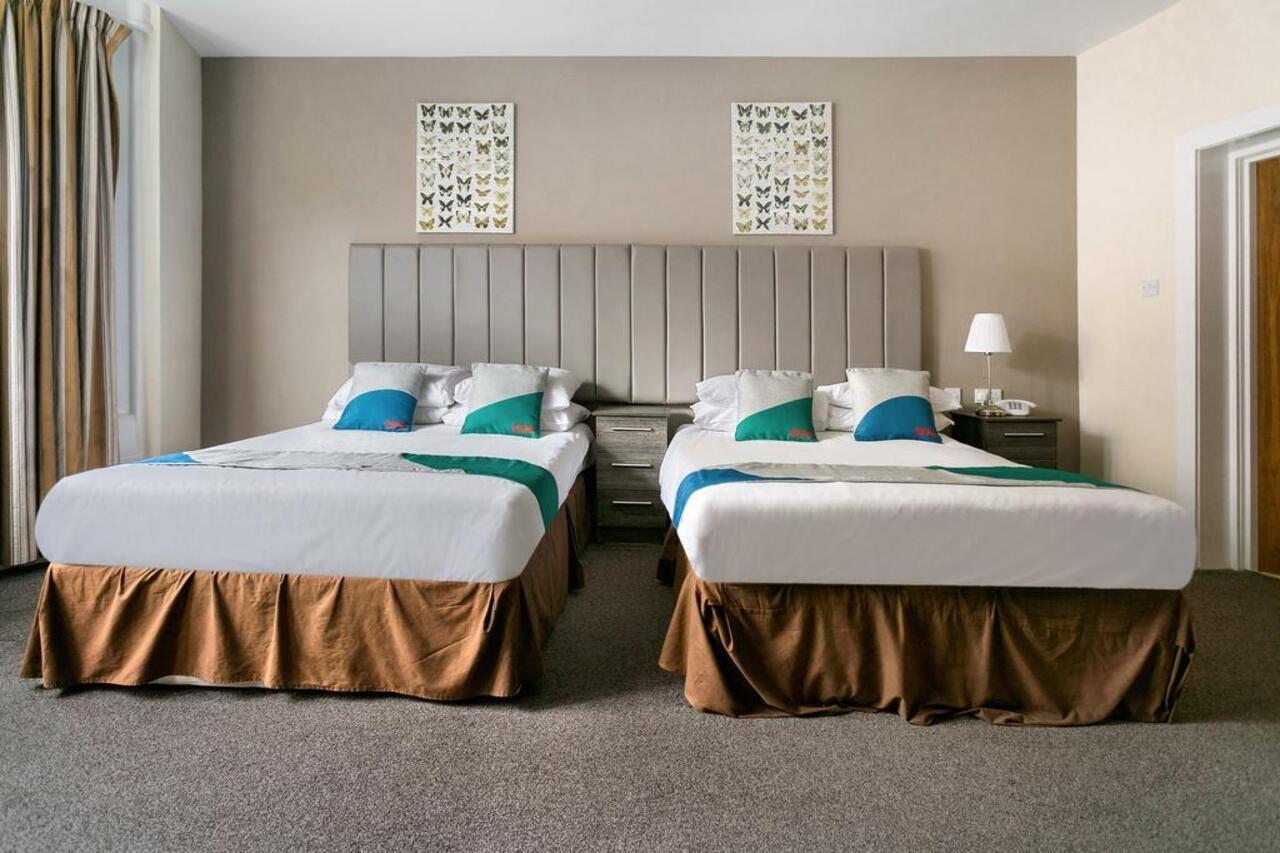 Oyo The Ivory Hotel Глазго Экстерьер фото